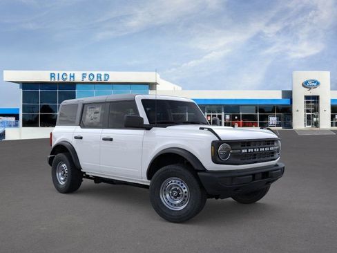New 2025 Ford Bronco 4-Door AWD/4WD image 10