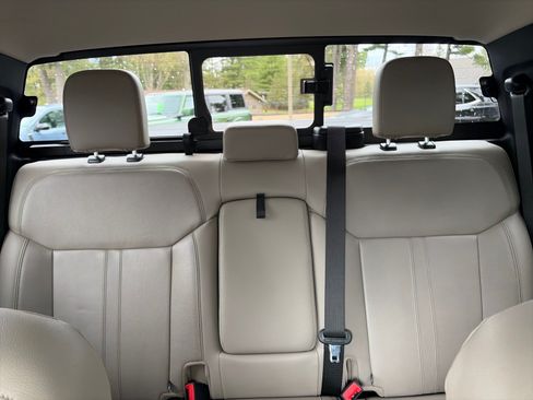 Used 2019 Ford Ranger Lariat AWD/4WD image 16