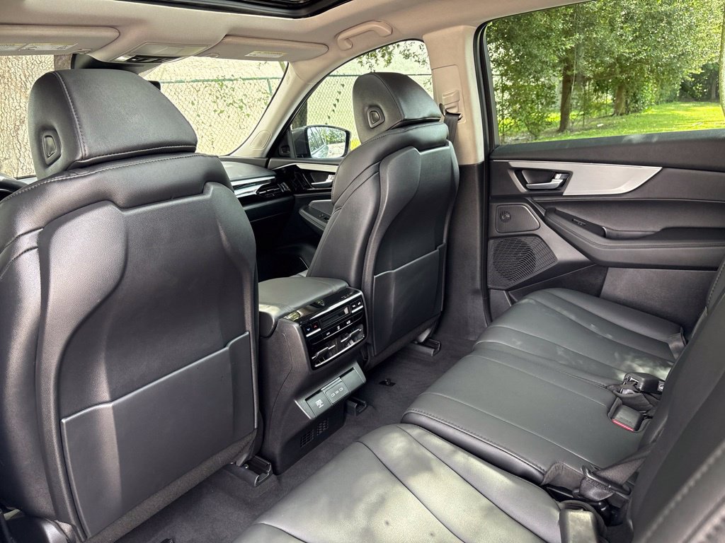 Used 2025 Acura MDX FWD image 20