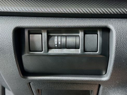 Used 2024 Subaru Crosstrek 2.0i Premium image 17