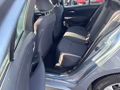 Used 2021 Toyota Corolla LE image 26