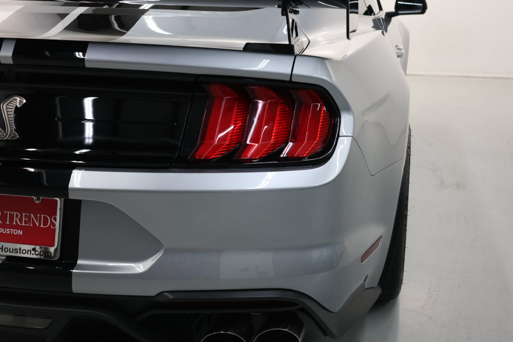 Used 2020 Ford Mustang Shelby GT500 w/ Carbon Fiber Track Pack RWD image 70