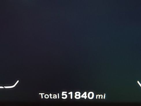 Used 2022 BMW X5 xDrive40i w/ M Sport Package image 21