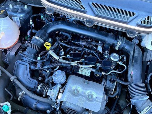 Used 2018 Ford EcoSport SE image 35