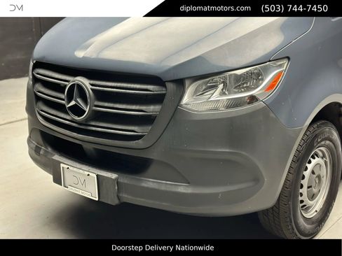Used 2019 Mercedes-Benz Sprinter 170 image 10