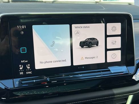 New 2026 Volkswagen Atlas Cross Sport SE image 24