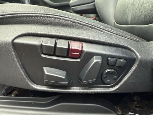 Used 2019 BMW X2 xDrive28i w/ Convenience Package AWD/4WD image 12