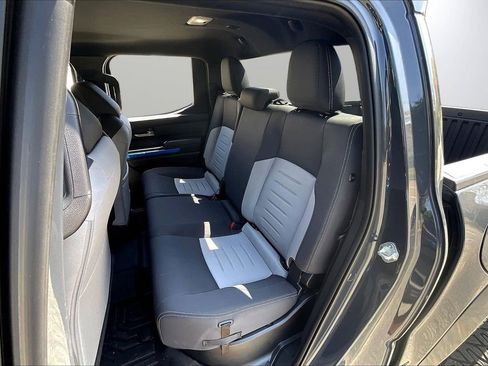 Used 2024 Toyota Tacoma TRD Sport image 22