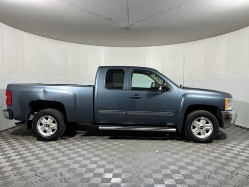 Used 2013 Chevrolet Silverado 1500 LT w/ All-Star Edition AWD/4WD image 9