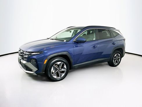 Used 2025 Hyundai Tucson SEL AWD/4WD image 4