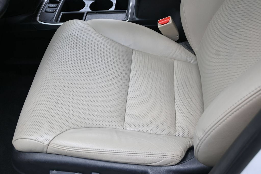 Used 2016 Honda CR-V Touring image 13