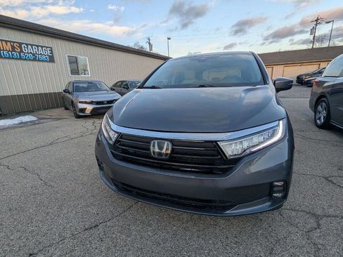 Used 2022 Honda Odyssey EX image 2