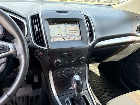 Used 2018 Ford Edge SEL w/ Equipment Group 201A FWD image 21