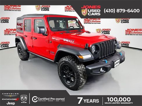 Used 2023 Jeep Wrangler Unlimited w/ Cold Weather Group AWD/4WD image 1