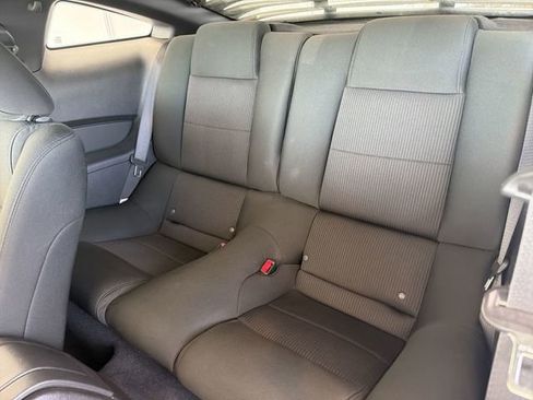 Used 2010 Ford Mustang Coupe RWD image 16