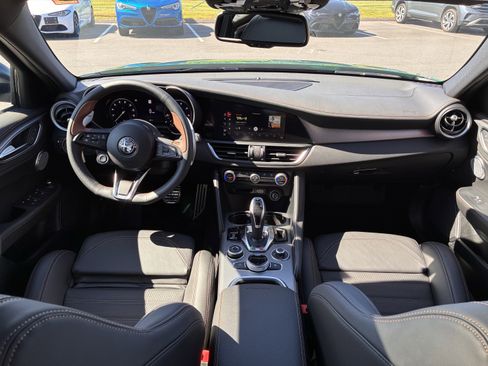 New 2025 Alfa Romeo Giulia AWD w/ Driving Assist Package image 2