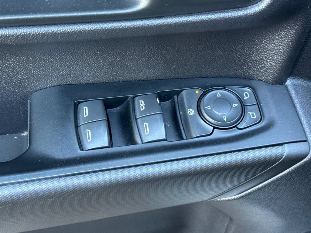 Used 2023 Chevrolet Silverado 1500 Custom RWD image 11