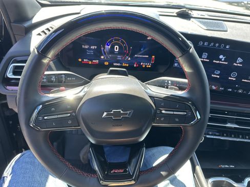 Used 2024 Chevrolet Traverse RS w/ LPO, Floor Liner Package image 16