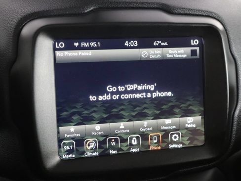 Used 2023 Jeep Renegade Latitude w/ Sun & Fun Group AWD/4WD image 35