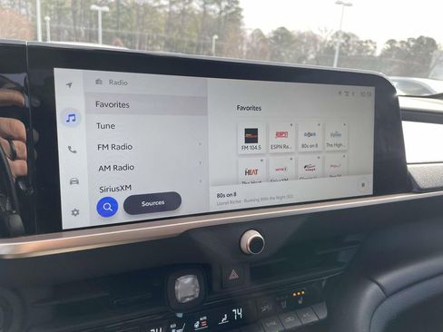 Used 2025 Toyota Crown Platinum image 40