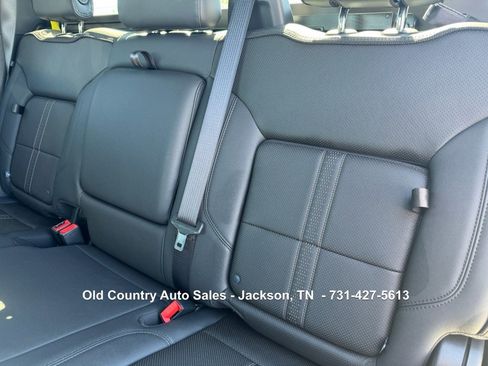 Used 2025 Chevrolet Silverado 2500 High Country w/ Midnight Edition image 41