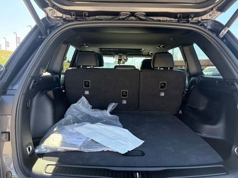 New 2026 Jeep Grand Cherokee Altitude image 37