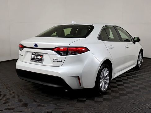 Used 2023 Toyota Corolla XLE image 9