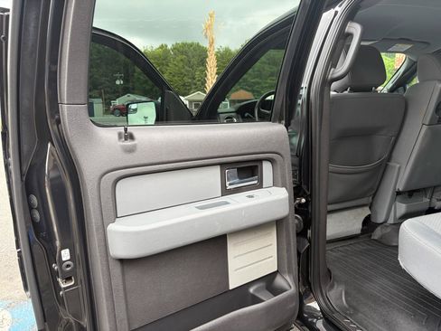 Used 2013 Ford F150 XLT w/ Luxury Equipment Group AWD/4WD image 41