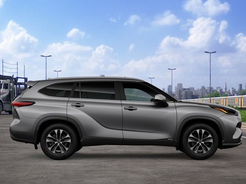 New 2026 Toyota Highlander XLE AWD/4WD image 12