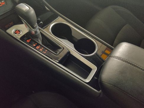 Used 2024 Nissan Altima 2.5 SV image 26