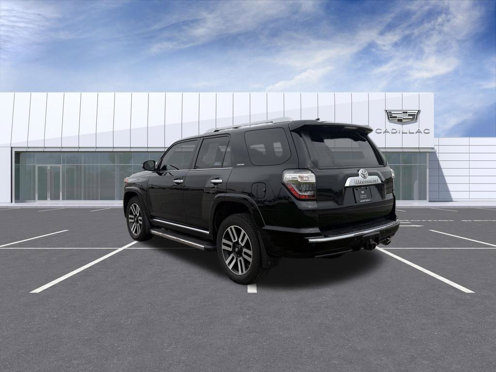 Used 2020 Toyota 4Runner Limited w/ Convenience Package AWD/4WD image 4