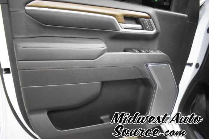 Used 2026 Chevrolet Silverado 3500 High Country w/ High Country Premium Package AWD/4WD image 16