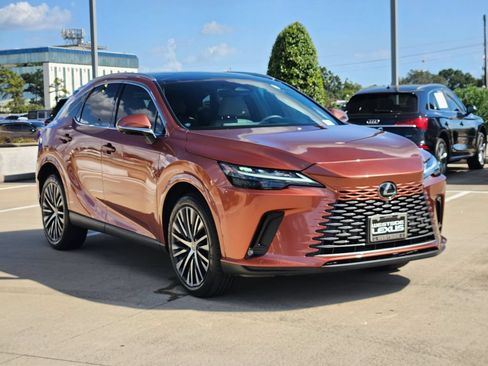 Certified 2023 Lexus RX 350 Premium Plus w/ Cold Area Package FWD image 3