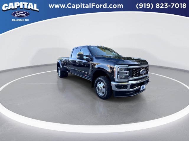 Used 2025 Ford F350 King Ranch w/ Chrome Package AWD/4WD image 2