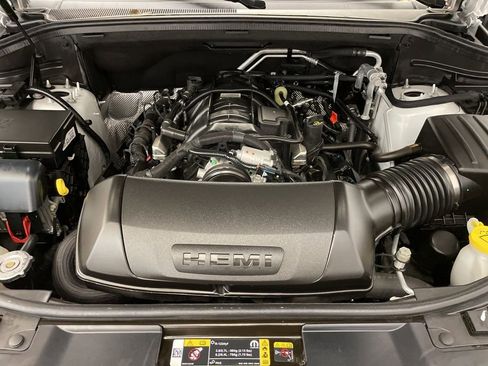 Certified 2025 Dodge Durango R/T image 35