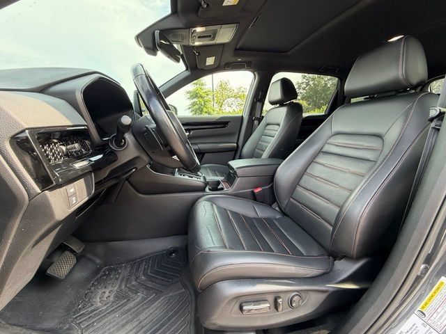 Used 2025 Honda CR-V Sport Touring image 40