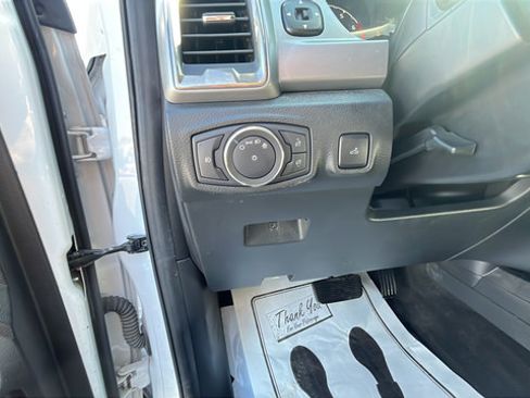 Used 2020 Ford Ranger XLT w/ Equipment Group 302A Luxury AWD/4WD image 11