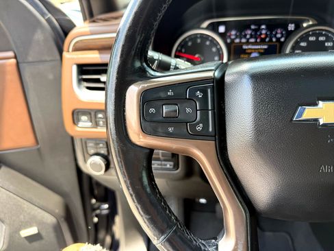 Used 2021 Chevrolet Suburban High Country w/ Premium Package image 21