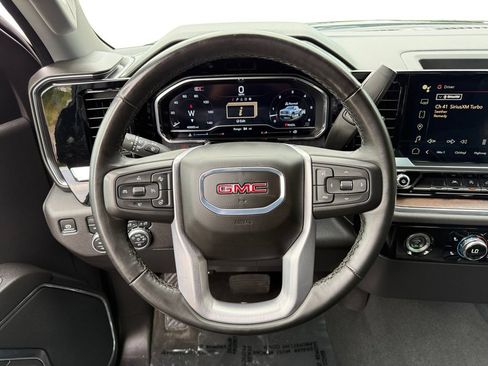 Used 2024 GMC Sierra 1500 SLT AWD/4WD image 12