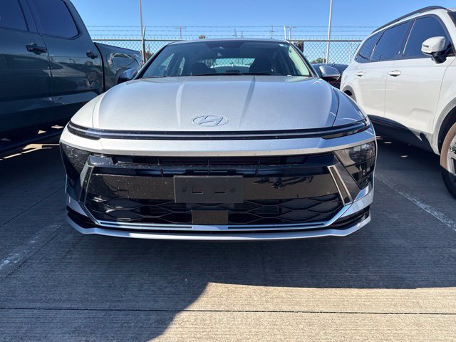 Used 2026 Hyundai Sonata SEL FWD image 4