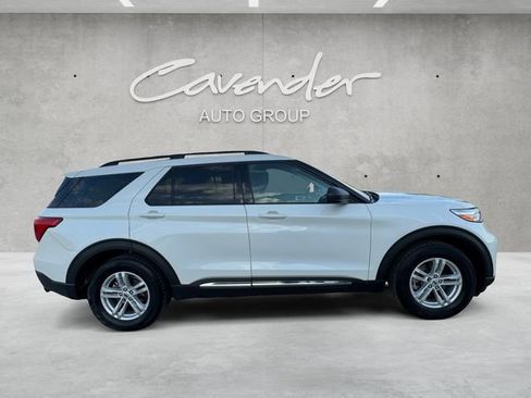 Used 2023 Ford Explorer XLT RWD image 17