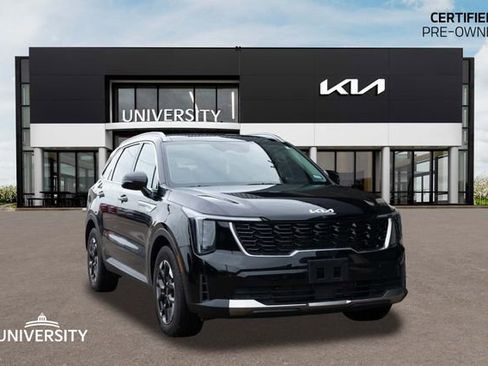 Certified 2025 Kia Sorento S w/ Panoramic Sunroof Package image 1