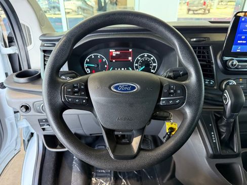 Used 2021 Ford Transit 350 XLT image 26