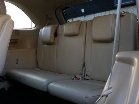 Used 2016 Toyota Highlander Limited image 35