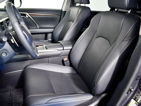 Used 2022 Lexus RX 450h AWD image 21