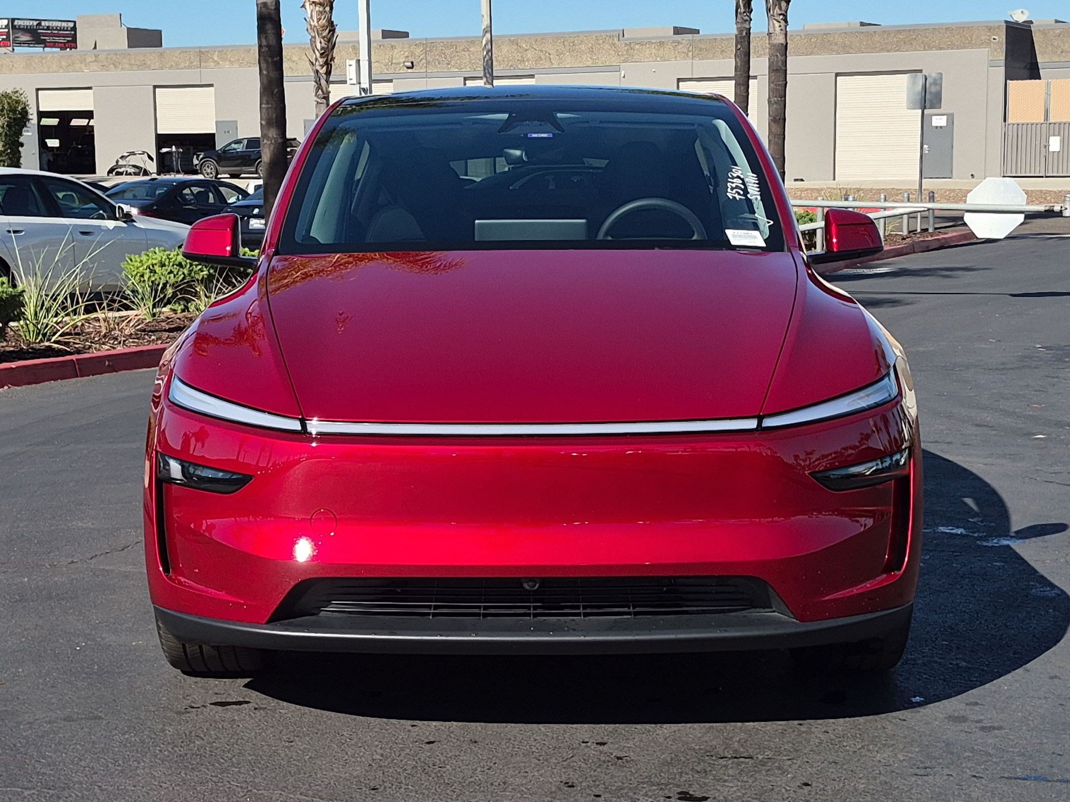 Used 2026 Tesla Model Y 2WD image 3