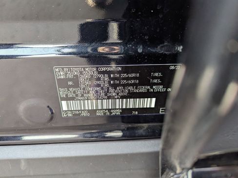 Used 2023 Toyota RAV4 SE image 28