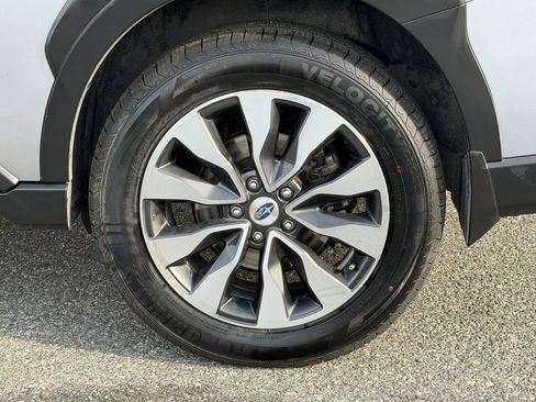 Used 2023 Subaru Outback Limited XT image 15