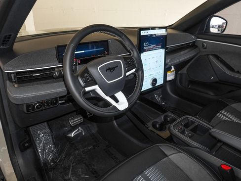 New 2025 Ford Mustang Mach-E GT image 21