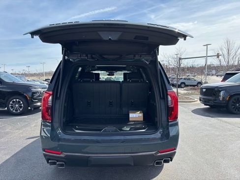 New 2026 GMC Yukon AT4 Ultimate w/ LPO, Illumination Package AWD/4WD image 56
